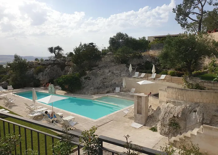 Residence Masseria Santa LuciaAlbergo